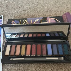 Robin Eisenberg NAKED eyeshadow palette collab